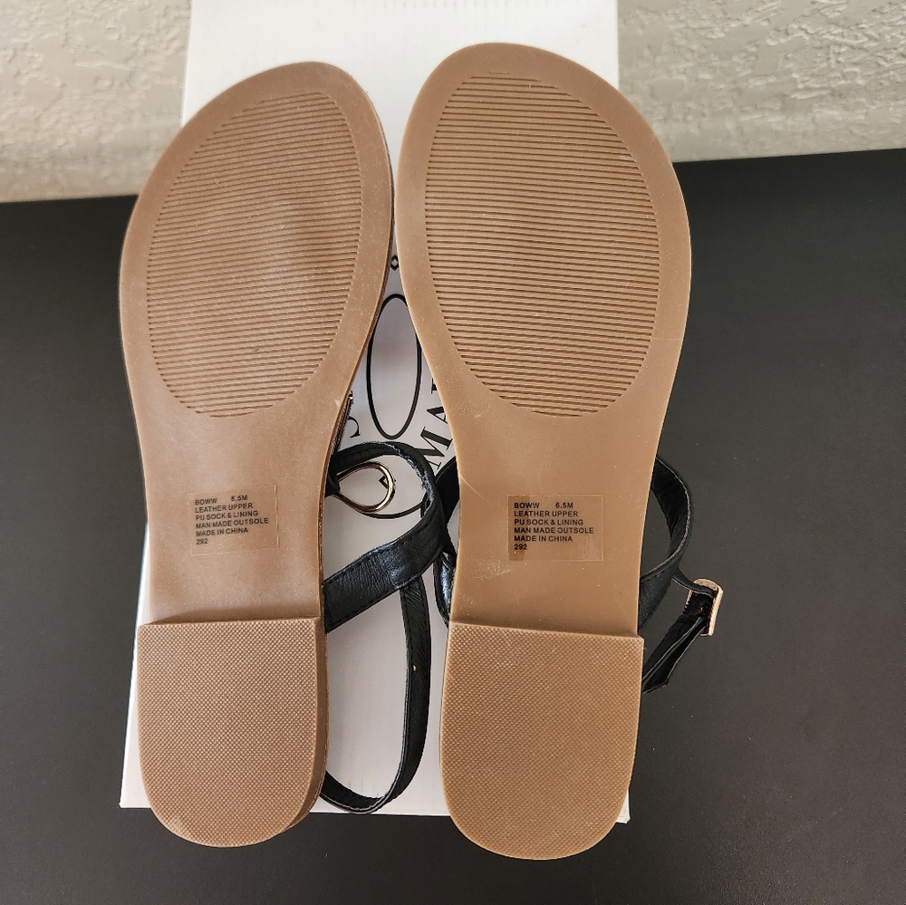 Steve Madden Black and Tan Sandals for Women - Picture 3 of 3